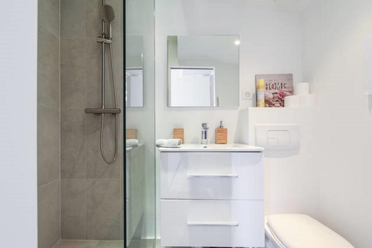 Gilly 4 - F2 Exceptionnel, Vue Mer, Moderne, Climatisation ,vieux-nice Appartement *